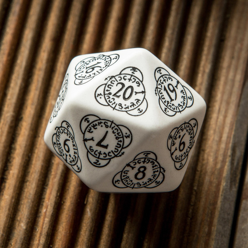 Q Workshop | White & Black | D20 Level Counter Die