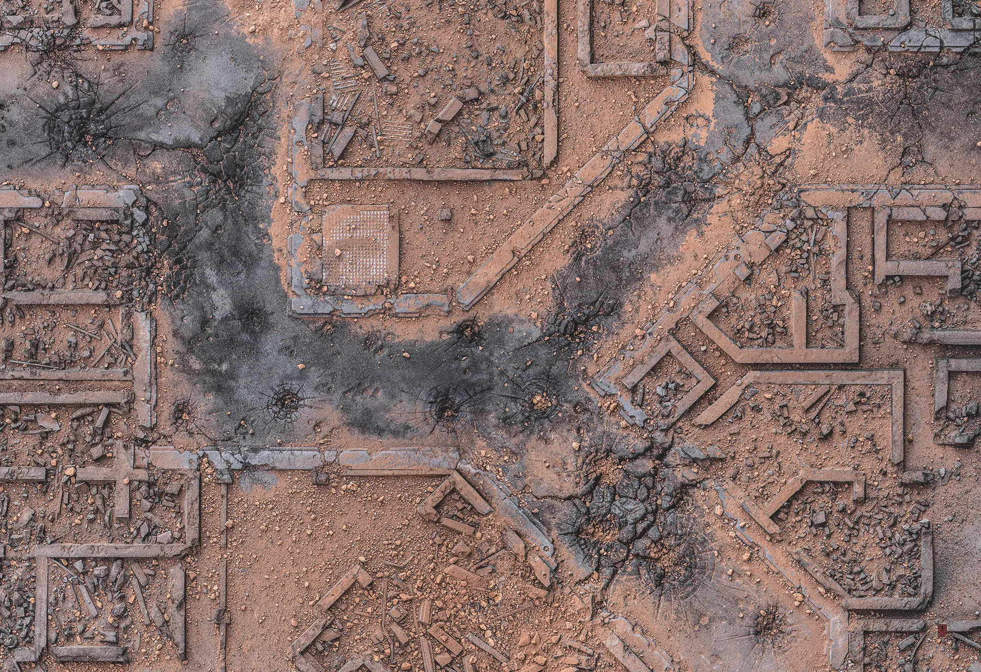 Kraken Wargames | Desert Warzone City | Tabletop Playmat (111x76cm)