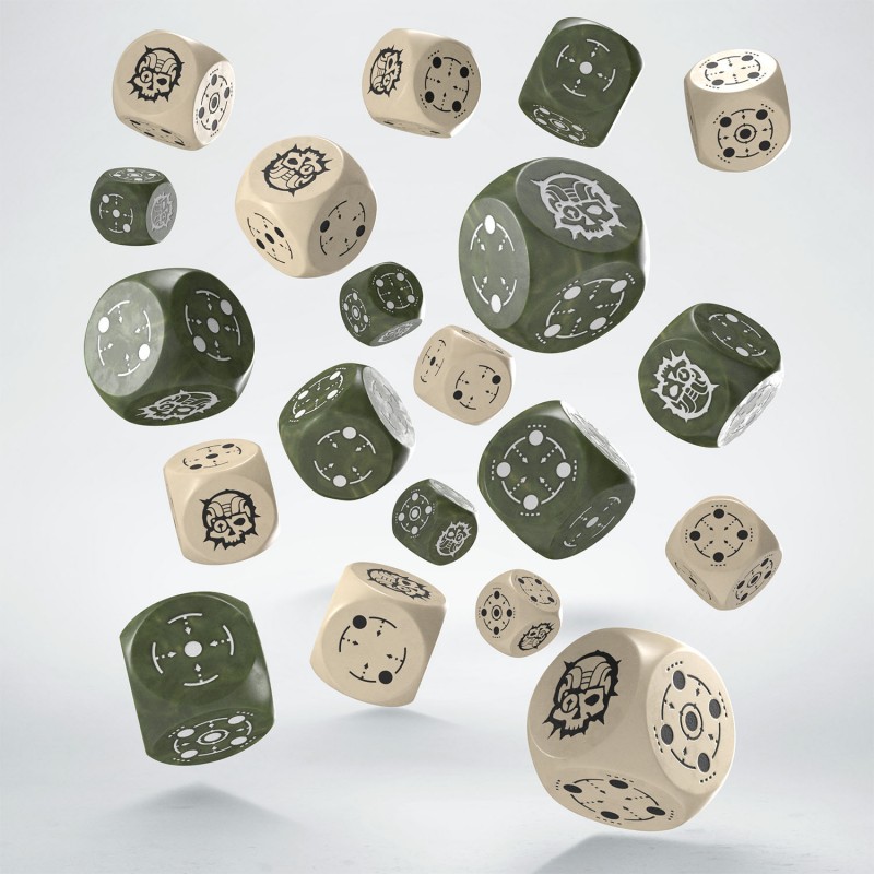 Q Workshop | Beige & Olive | Crosshairs Compact D6